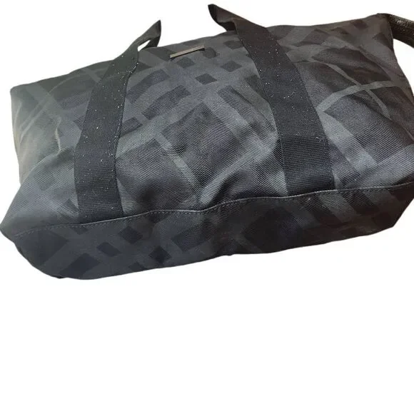 Burberry Fragrances Gray & Black Duffle Tote Weekender Bag